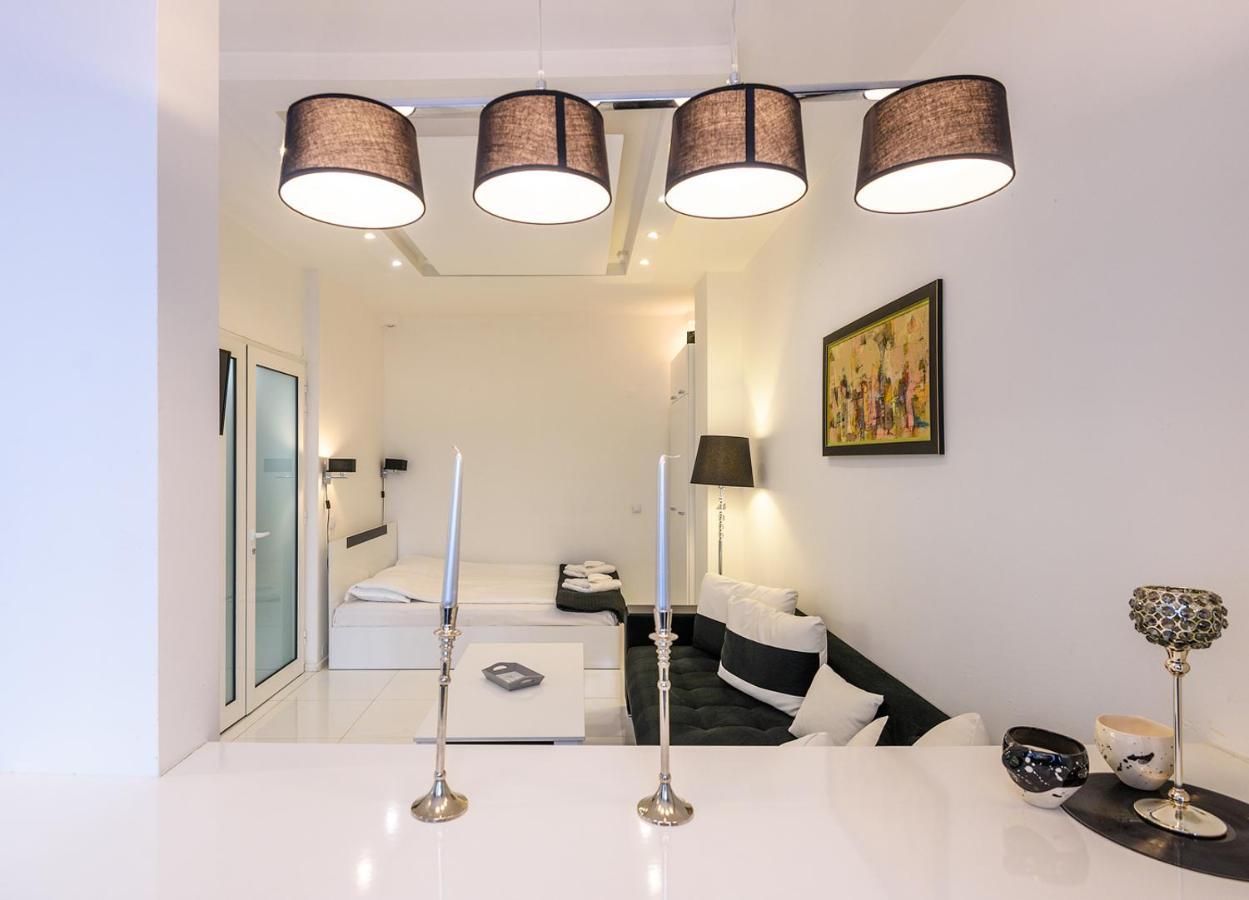 Zero-Waste Studio Apartment In Central โซเฟีย ภายนอก รูปภาพ