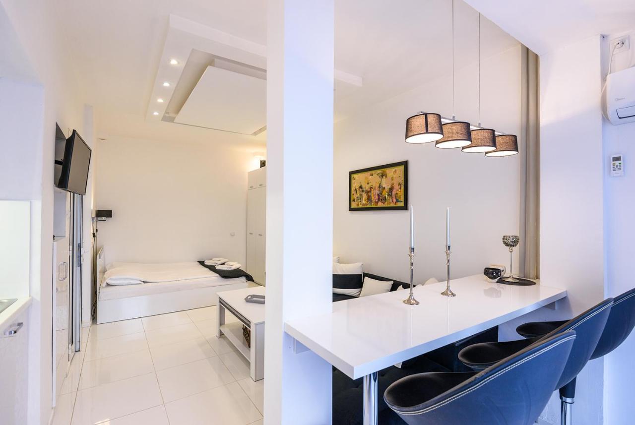 Zero-Waste Studio Apartment In Central โซเฟีย ภายนอก รูปภาพ