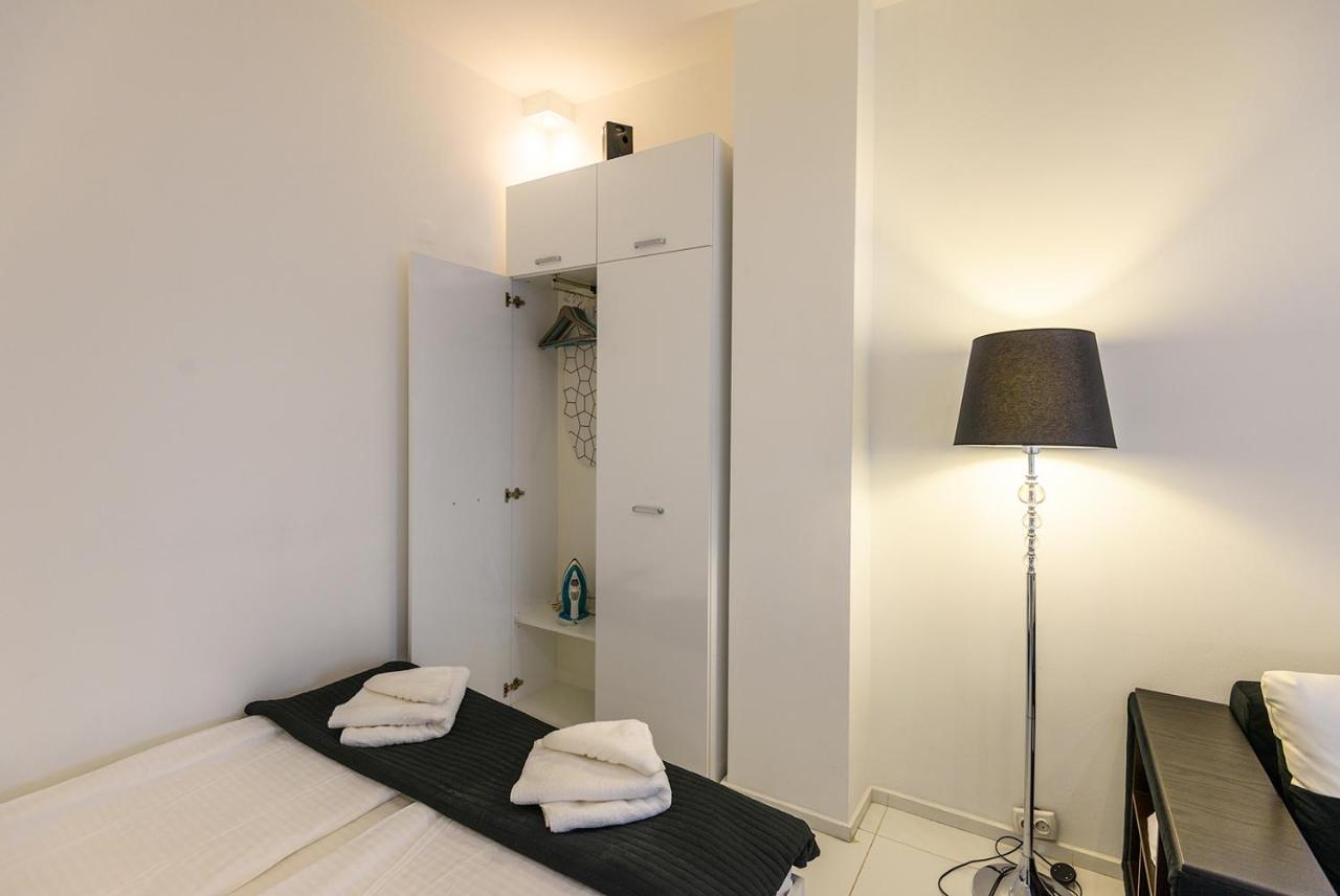 Zero-Waste Studio Apartment In Central โซเฟีย ภายนอก รูปภาพ