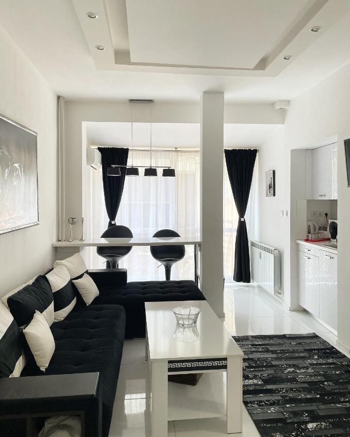 Zero-Waste Studio Apartment In Central โซเฟีย ภายนอก รูปภาพ